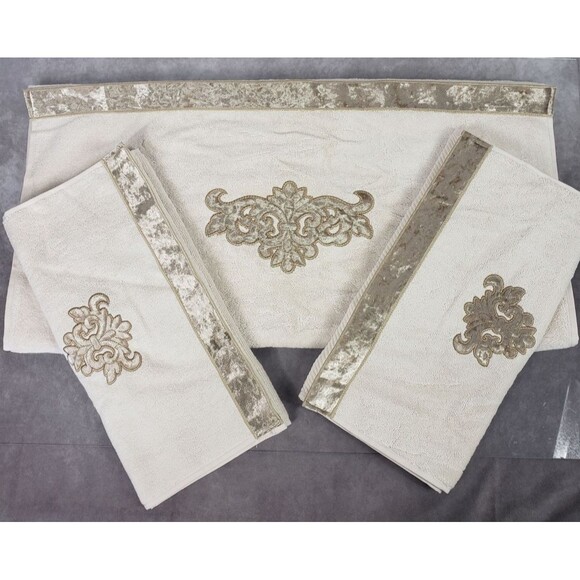 Linum Home 3 Pc Bath Towel Set Beige Turkish Cotton May Embellished - Picture 1 of 6